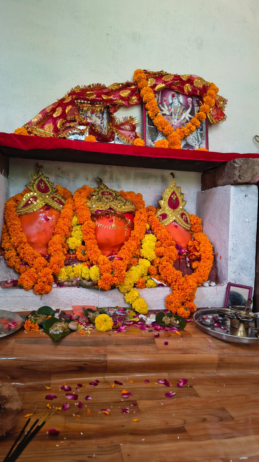 Traditional Rajput ceremony with heritage decor